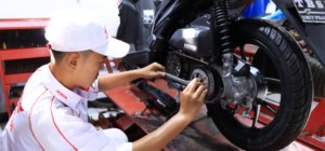 Okegas123: Tips Perawatan Motor dengan baik