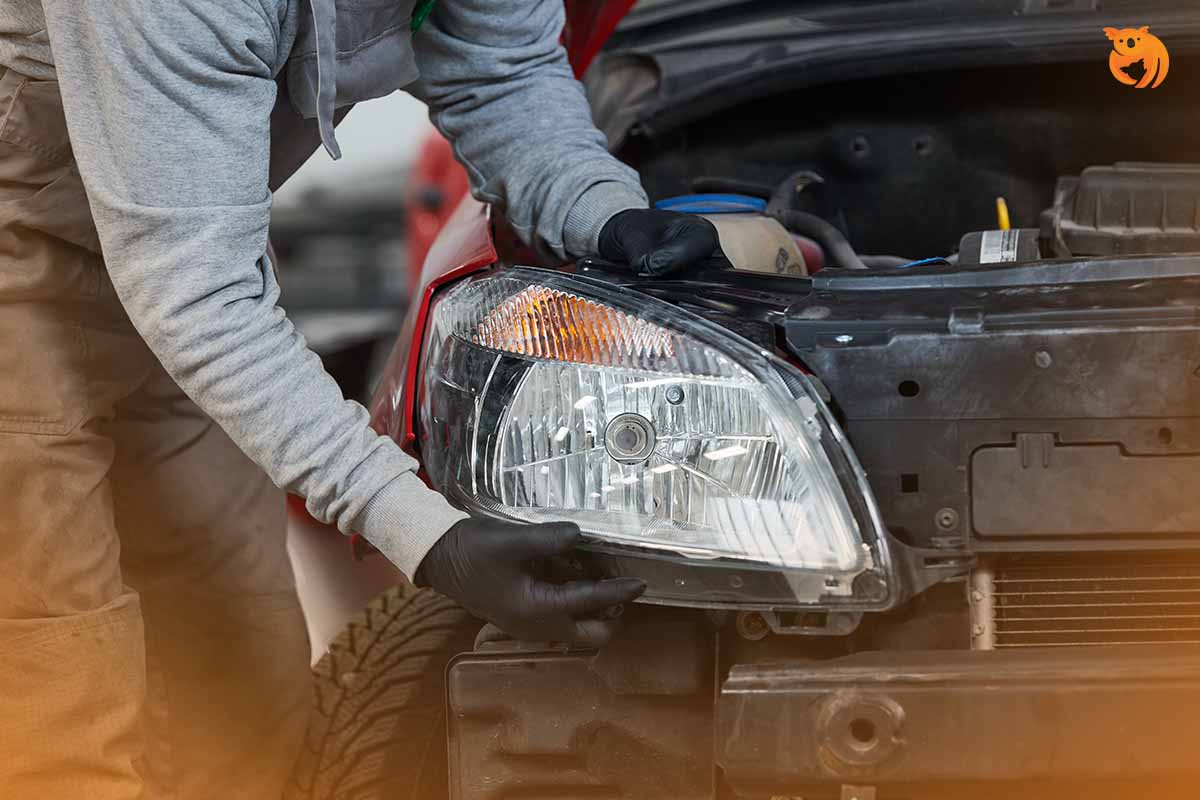 Cara Memeriksa Sistem Lampu Sein dan Ganti Bohlam yang Rusak