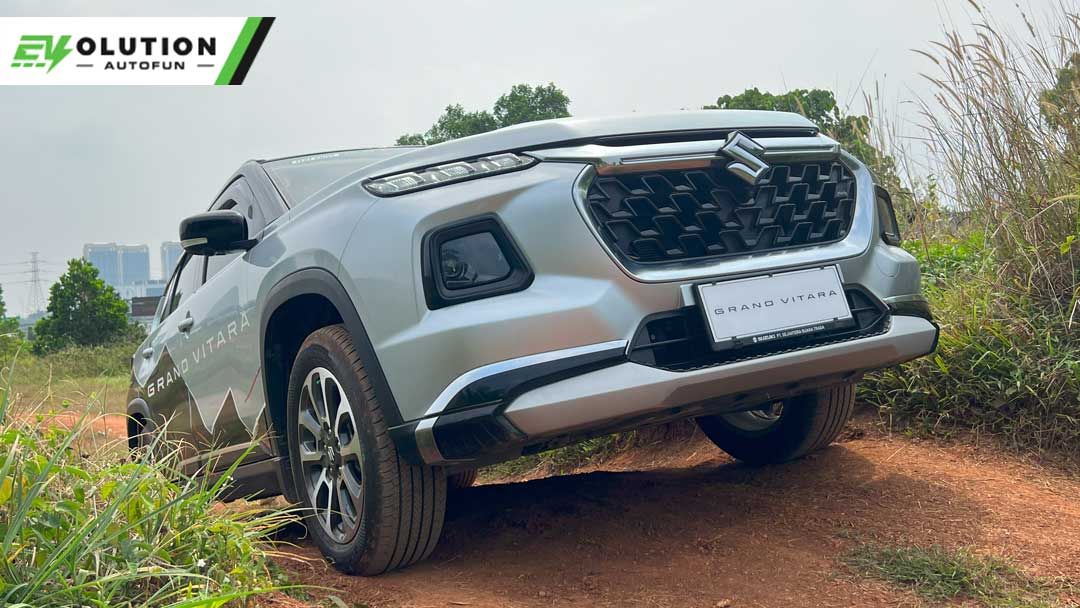 Review Detail Mobil Off-road dengan Sistem Four-Wheel Drive Terbaru